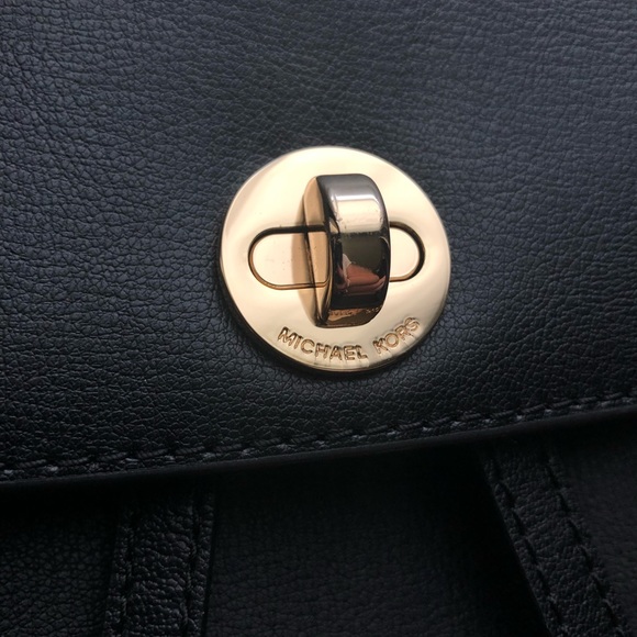 Michael Kors Riving Backpack - Picture 4 of 7